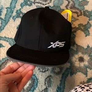 XPS hat